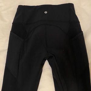 Lululemon All The Right Places Crop Black sz6 NWOT